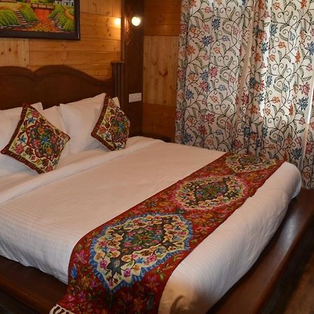Hotel Royale Comfort Pahalgām Exteriér fotografie